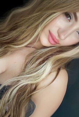 Tiffany Fox
